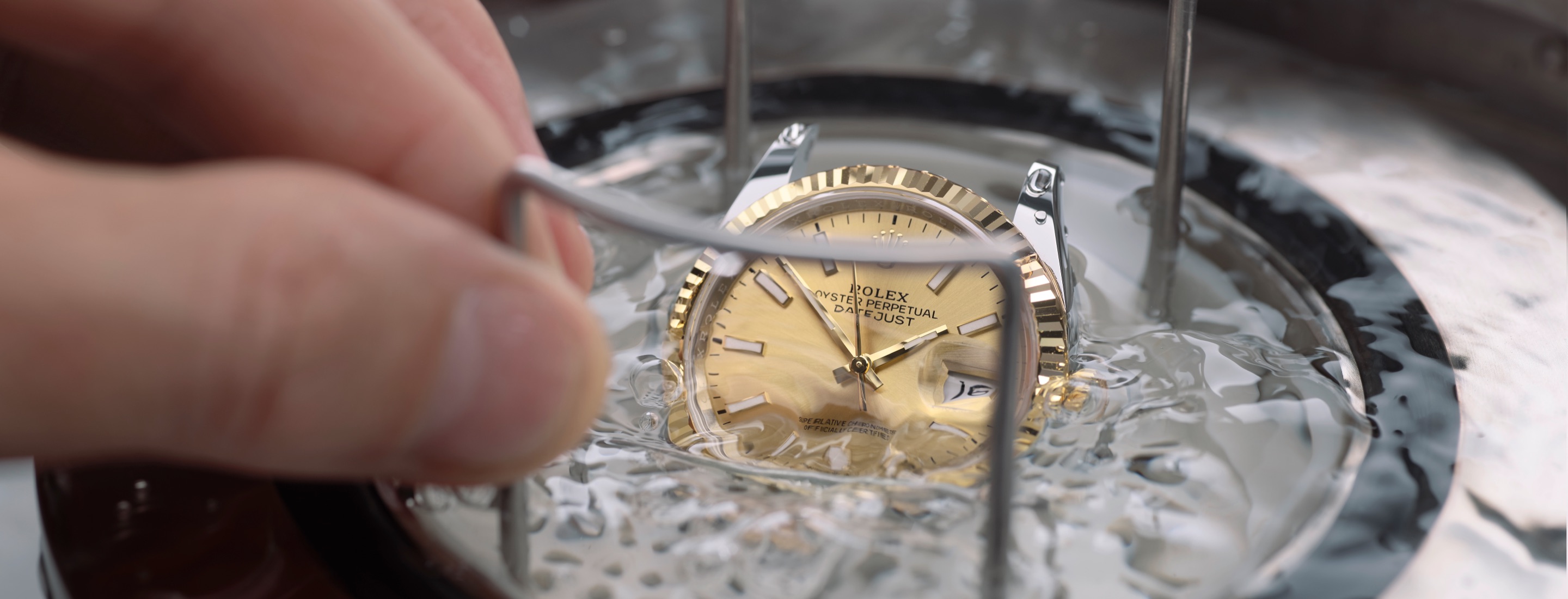 rolex servicing procedure 2234 rolex sav corporate 66 controle etancheite fathometre v2 landscape rolex servicing procedure 2234 rolex sav corporate 66 controle etancheite fathometre v2 landscape