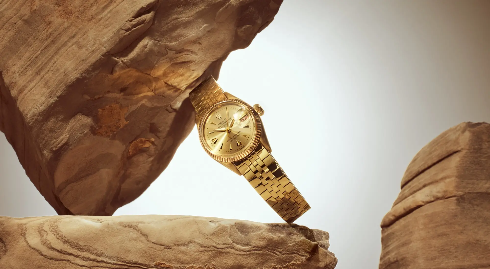rolex-lady-datejust-1957_lady-datejust_2111uf_002-landscape rolex-lady-datejust-1957_lady-datejust_2111uf_002-landscape