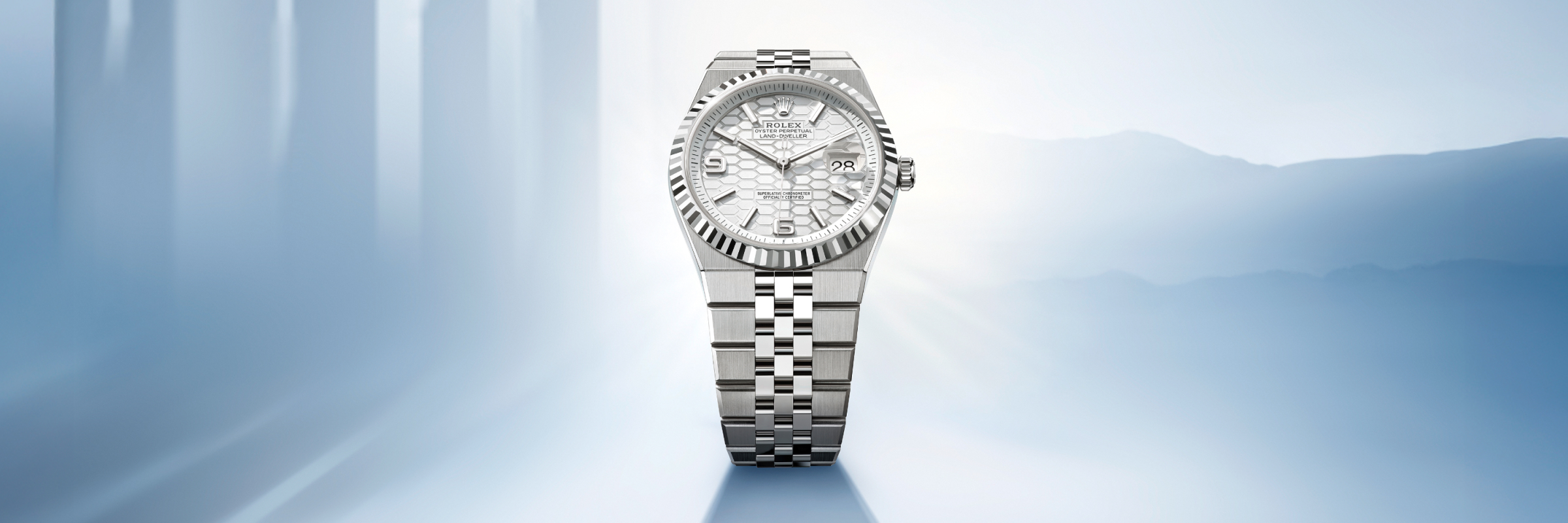 https://rolex.drt4236.x-tra.it/Base/Image/7333/rolex-collection_banner-land-dweller-m127334-0001_2503-landscape-landscape.jpg