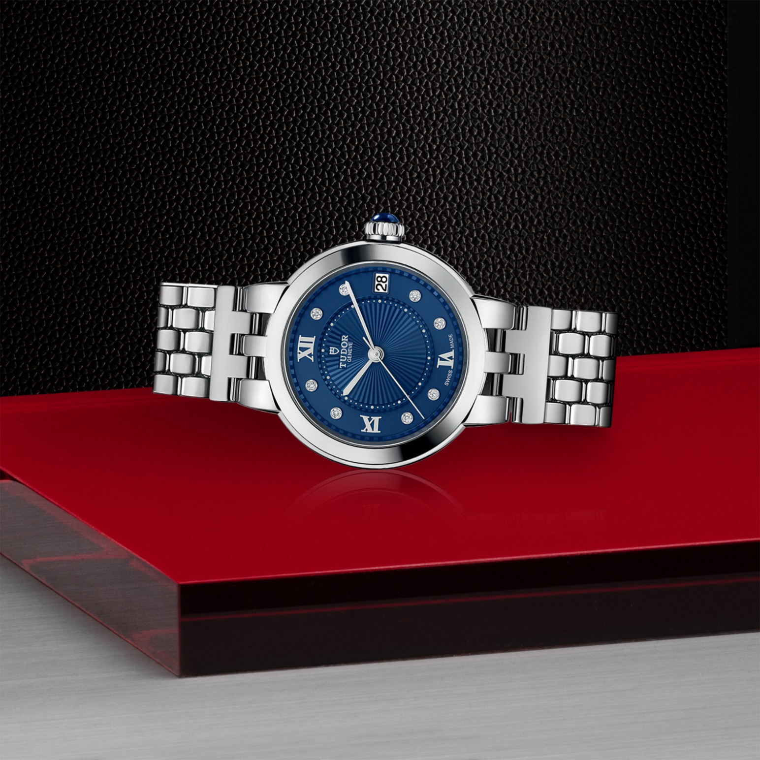 m35800-0010.jpg m35800-0010.jpg
