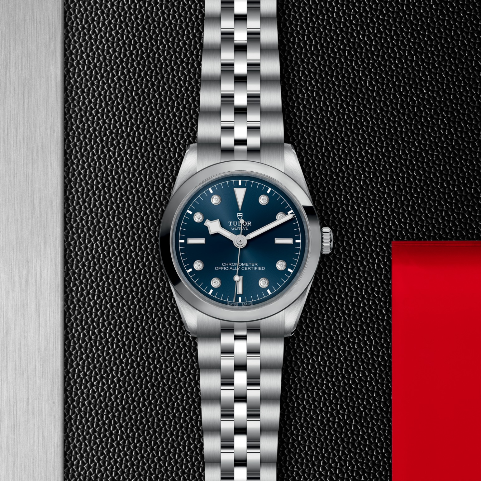 m79640-0005.jpg m79640-0005.jpg