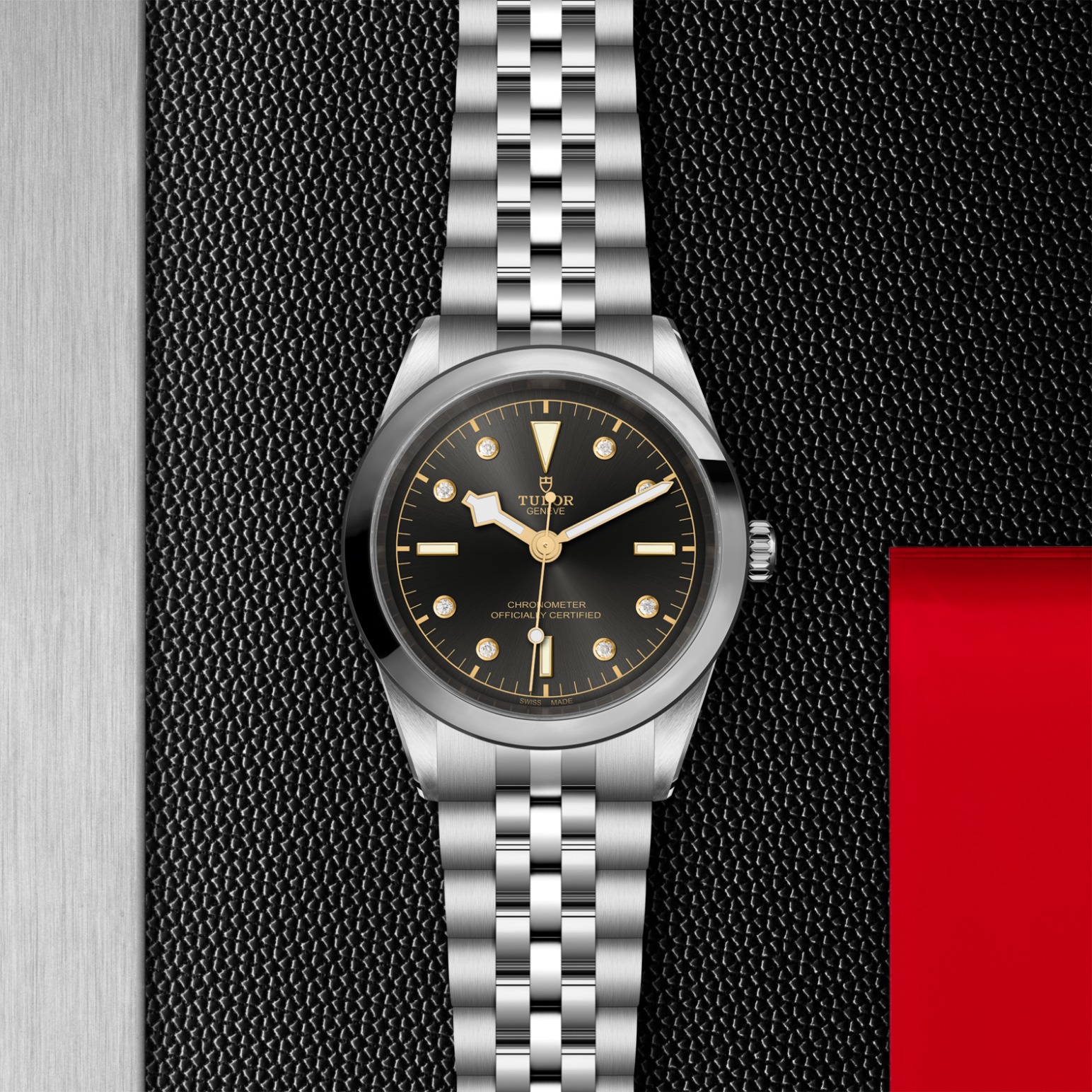 m79680-0004.jpg m79680-0004.jpg