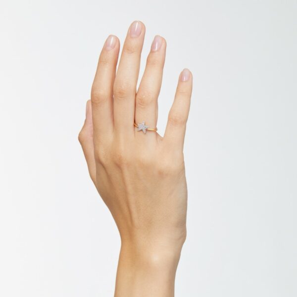 DAC0011_STARS_DB0OG_100_Dodo_precious-star-ring-white-diamonds-18k-yellow-gold.jpg