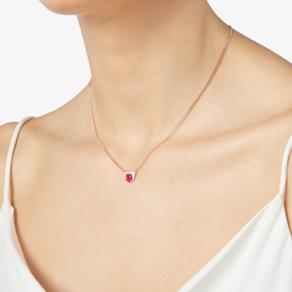 DCC3000_HEART_DSR9R_100_Dodo_heart-necklace-rose-gold-synthetic-ruby-white-diamonds.jpg