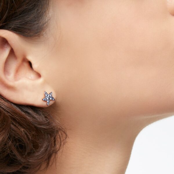 DHB5001_STARS_0ZA9R_100_Dodo_precious-star-earring-9k-rose-gold-blue-sapphires.jpg