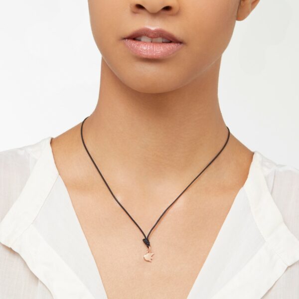 DMB4005_ANGES_0009R_100_Dodo_angelfish-charm-9k-rose-gold.jpg