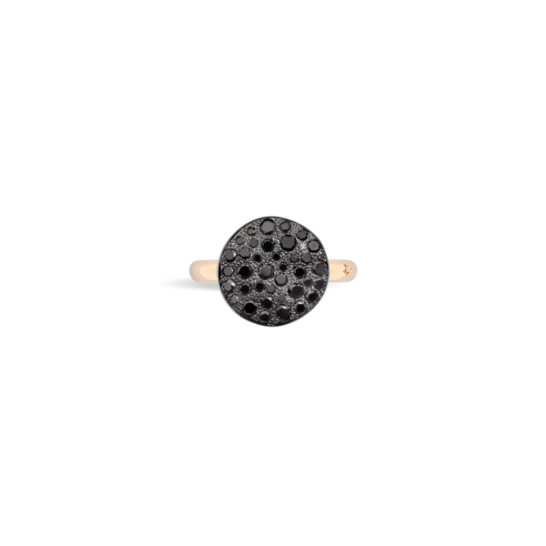 PAB2040_O7000_DBK00_020_Pomellato_ring-sabbia-large-rose-gold-18kt-treated-black-diamond.png