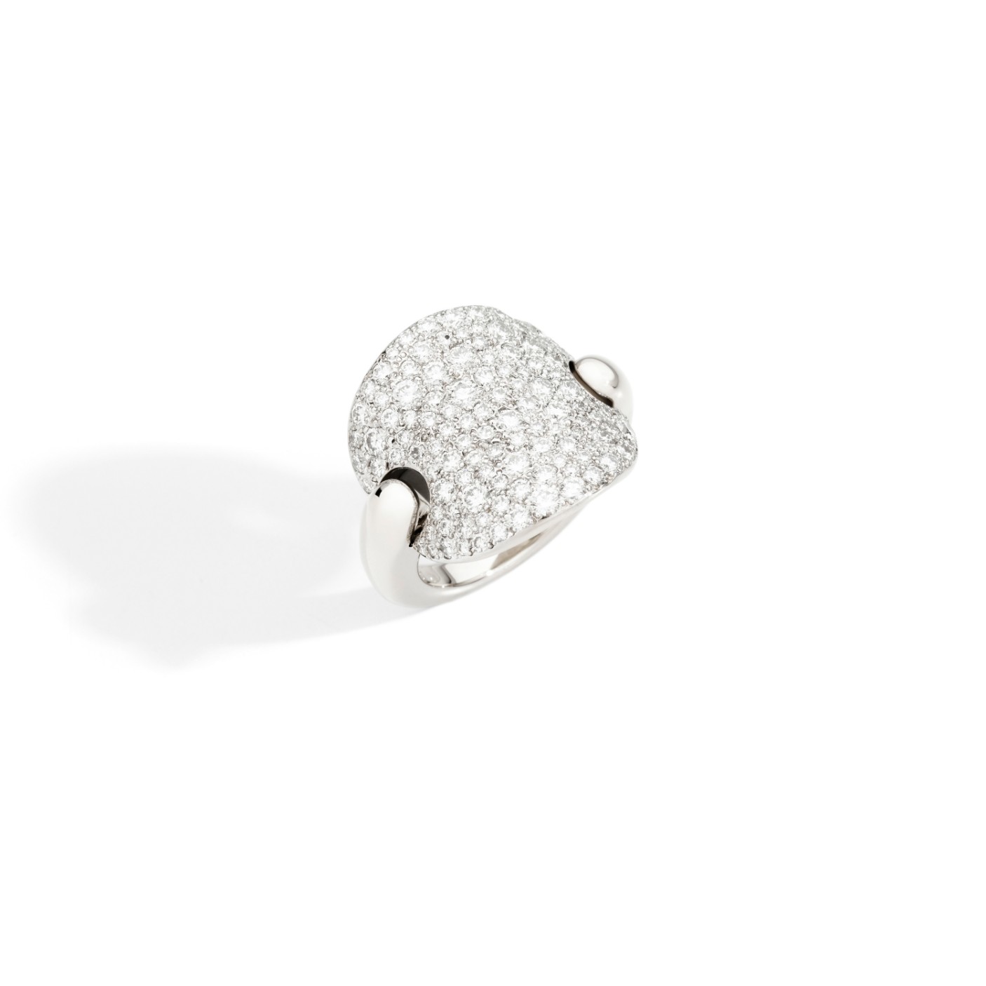 PAB6070_UWWHR_DB000_010_Pomellato_sabbia-ring-white-gold-18kt-diamond.jpg