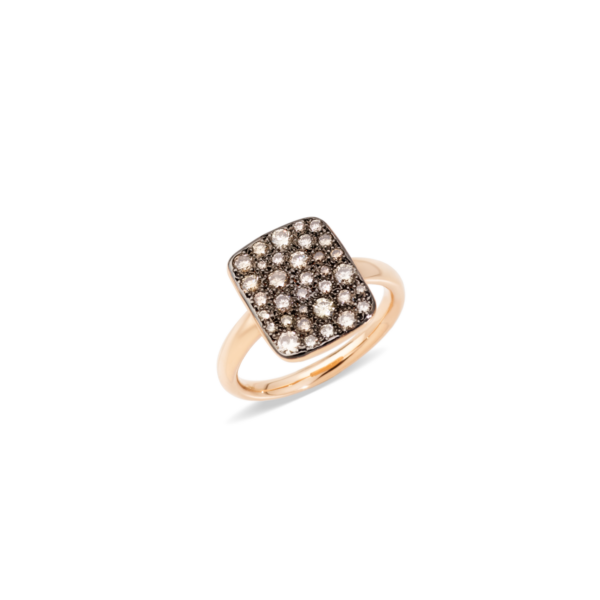 PAB9031_O7000_DBR00_010_Pomellato_sabbia-ring-large-rectangle-rose-gold-18kt-brown-diamond.png
