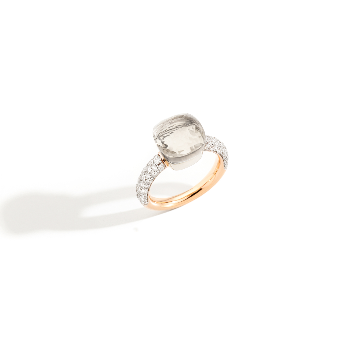 PAC0040_O6WHR_DB0TB_010_Pomellato_ring-nudo-classic-rose-gold-18kt-white-gold-18kt-white-topaz-diamond.png