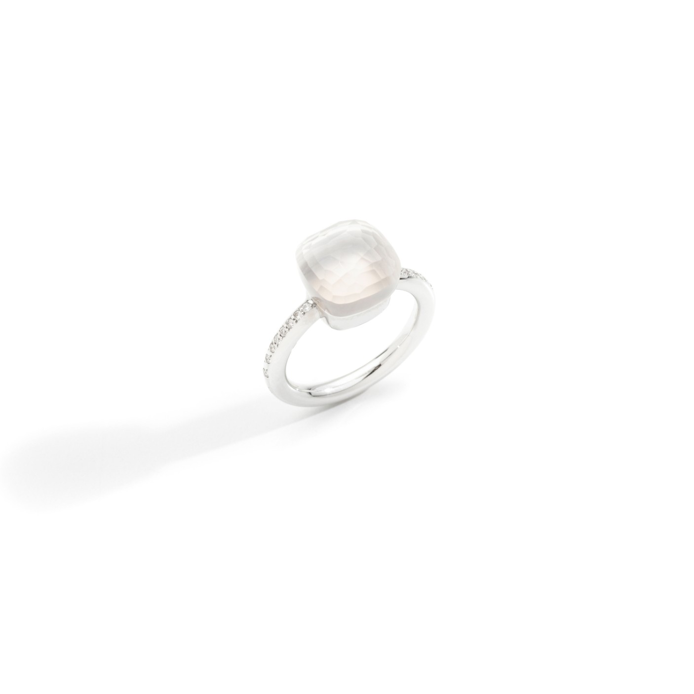 PAC2031_UW000_B0QLT_010_Pomellato_ring-nudo-milky-classic-white-gold-18kt-diamond.jpg