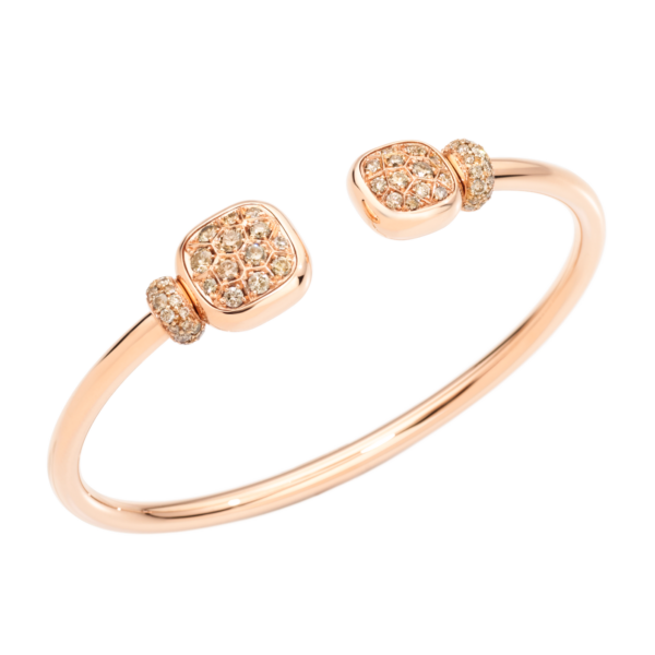 PBC2027_O7000_DBRTB_010_Pomellato_bracelet-nudo-rose-gold-18kt-brown-diamond-white-topaz.png