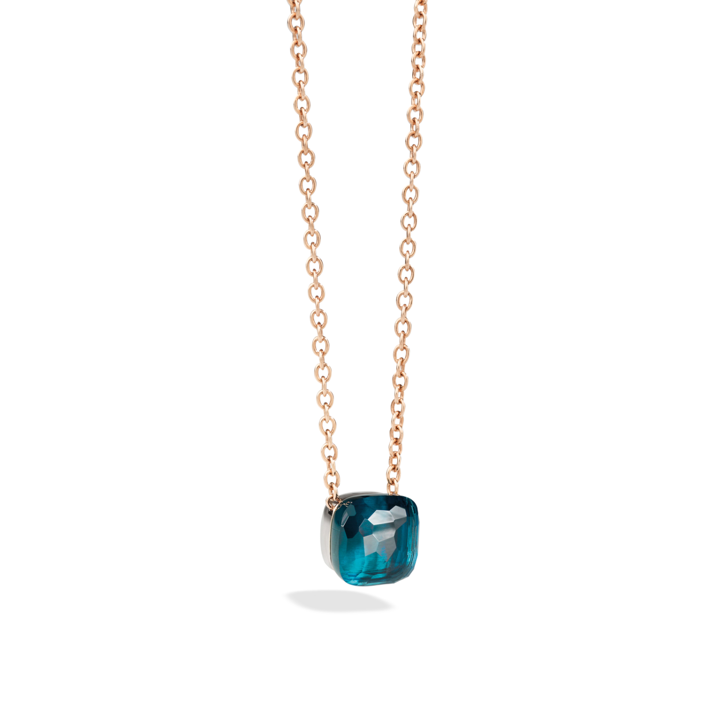 PCB601D_O6000_000TL_010_Pomellato_pendant-maxi-with-chain-nudo-rose-gold-18kt-white-gold-18kt-blue-london-topaz.png