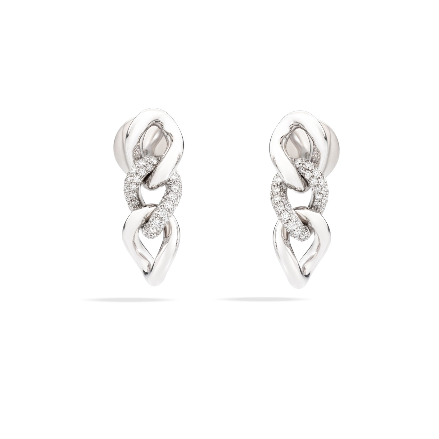 POC1011_O2WHR_DB000_010_Pomellato_earrings-catene-white-gold-18kt-diamond.jpg